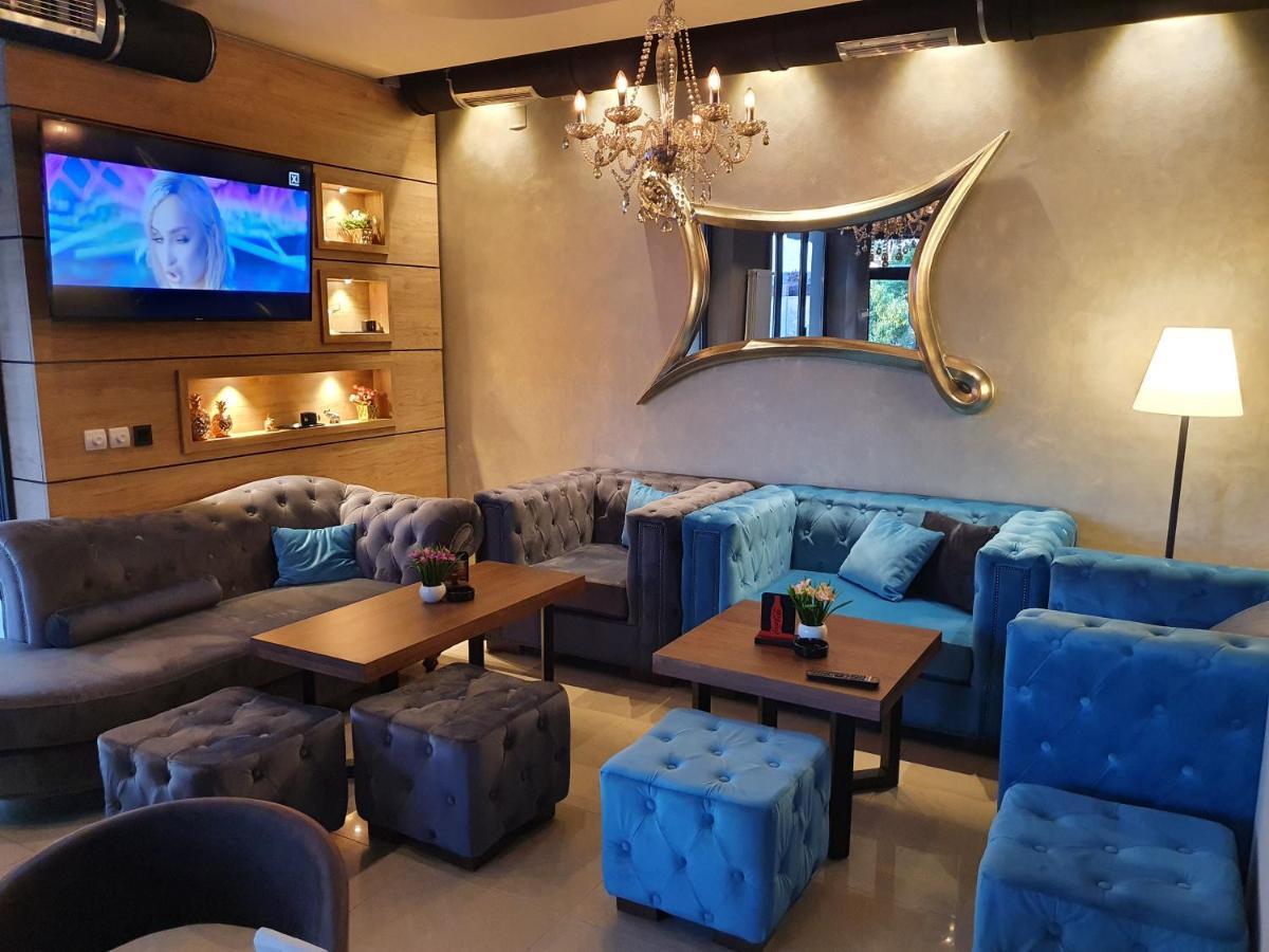 Family Apartments Заечар Экстерьер фото