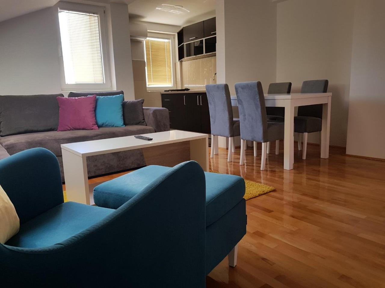 Family Apartments Заечар Экстерьер фото