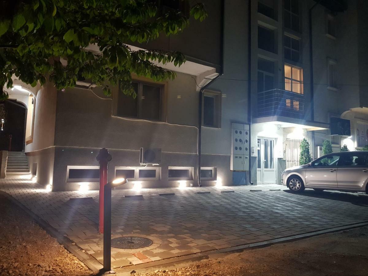 Family Apartments Заечар Экстерьер фото